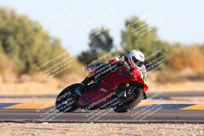 media/Dec-07-2024-CVMA (Sat) [[21c5f1ef85]]/Race 11-Amateur Supersport Open/